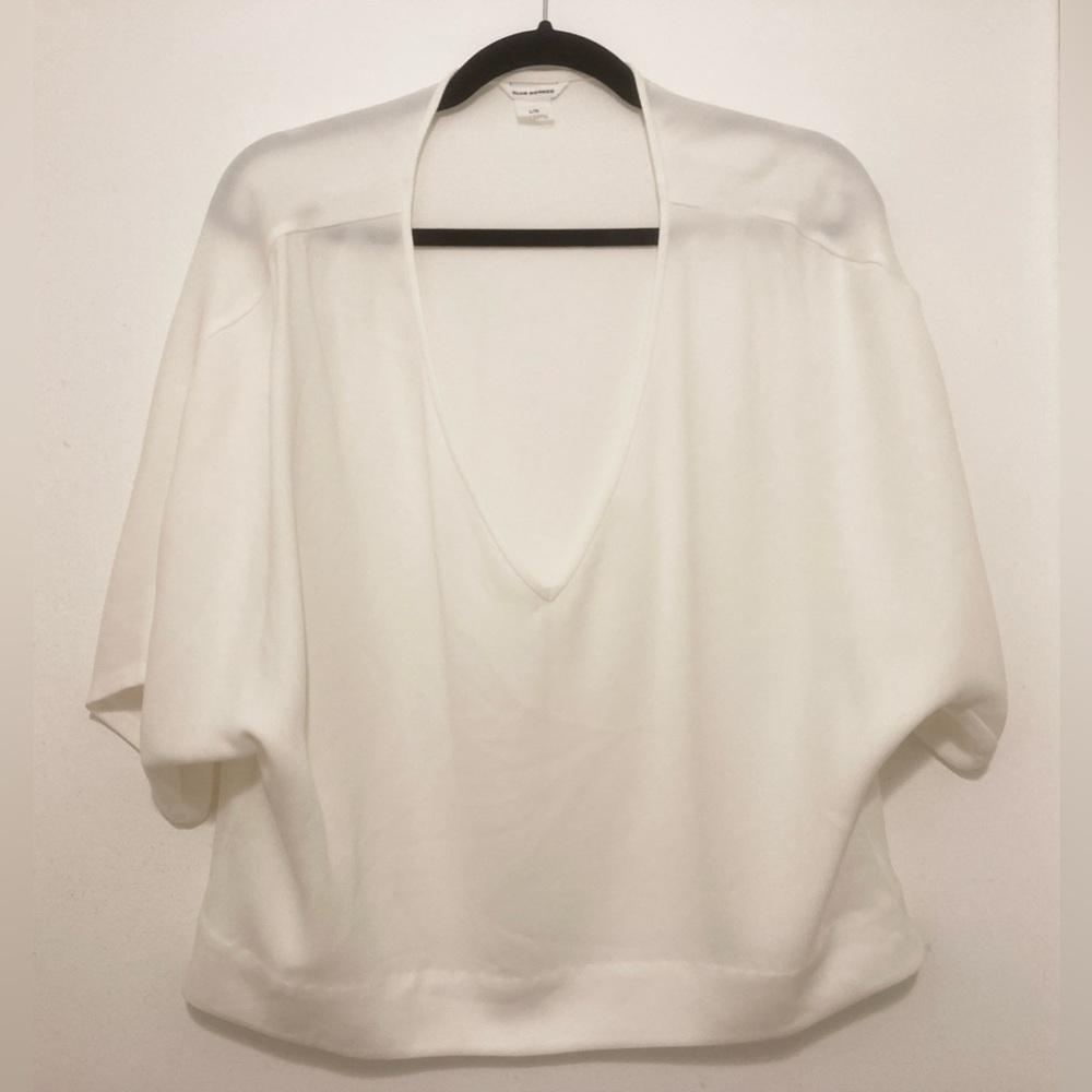 Club Monaco Cream V-Neck Short Sleeve Blouse Size Large